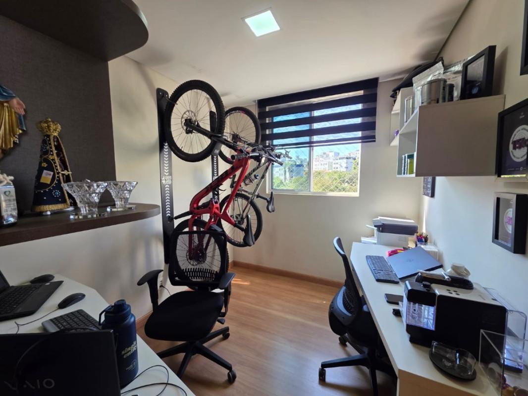 Apartamento, Castelo, 3 Quartos, 2 Vagas, 1 Suíte
