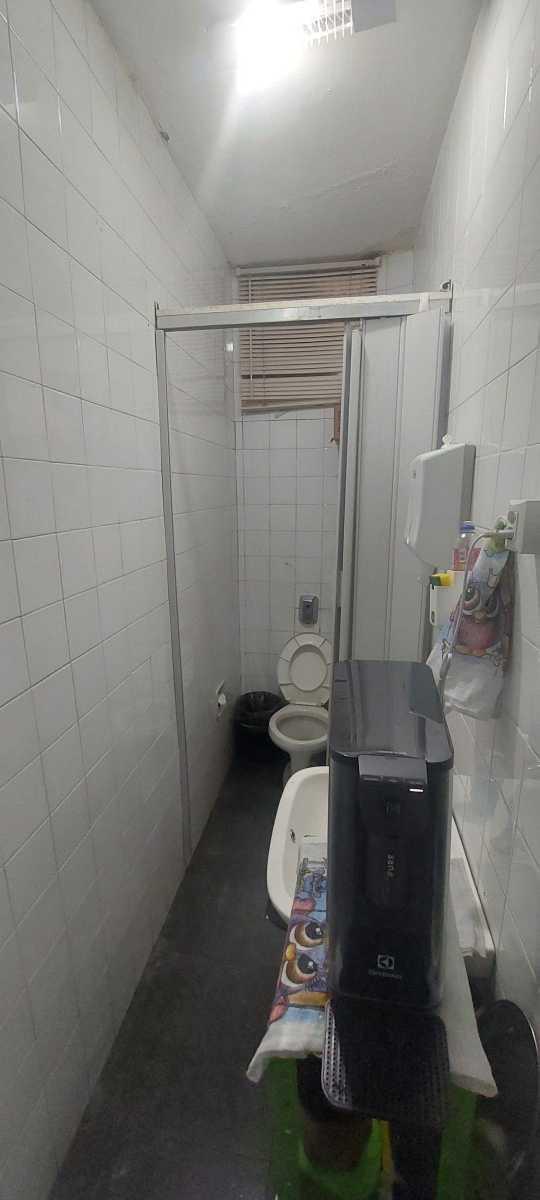Andar, Savassi, 0 Quarto, 0 Vaga
