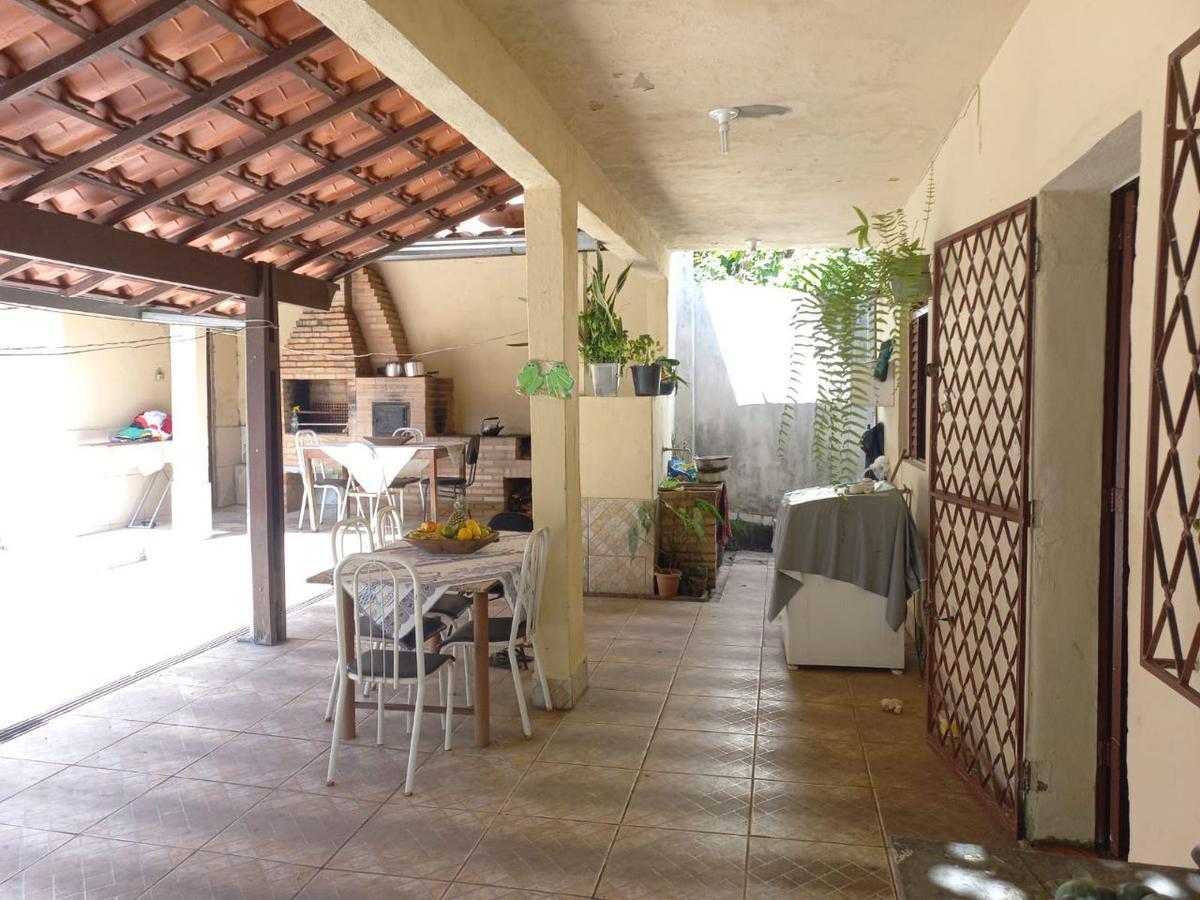 Casa, Floramar, 3 Quartos, 4 Vagas, 1 Suíte