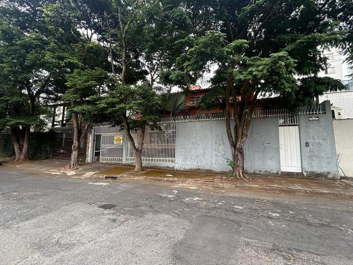 Casa, Fernão Dias, 3 Quartos, 3 Vagas, 1 Suíte