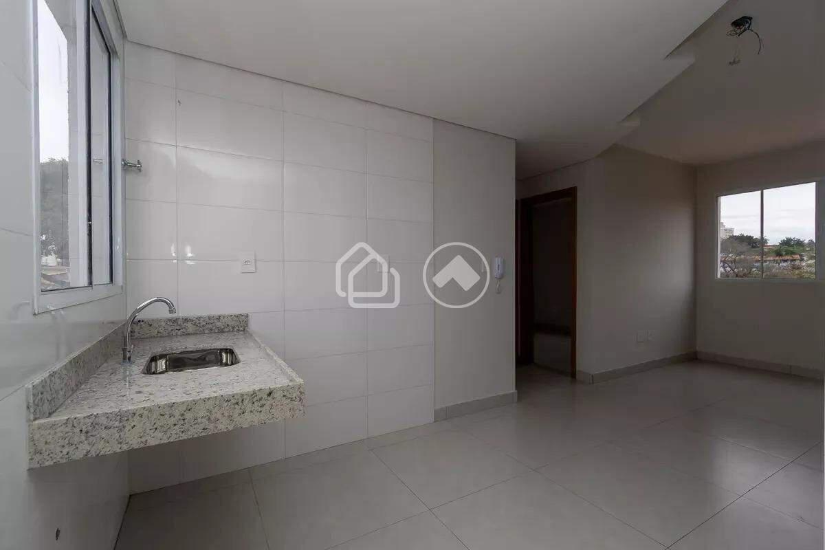 Cobertura, Santa Mônica, 2 Quartos, 2 Vagas
