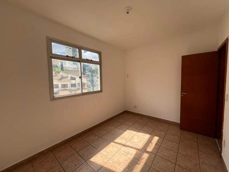 Apartamento, Fernão Dias, 2 Quartos, 2 Vagas
