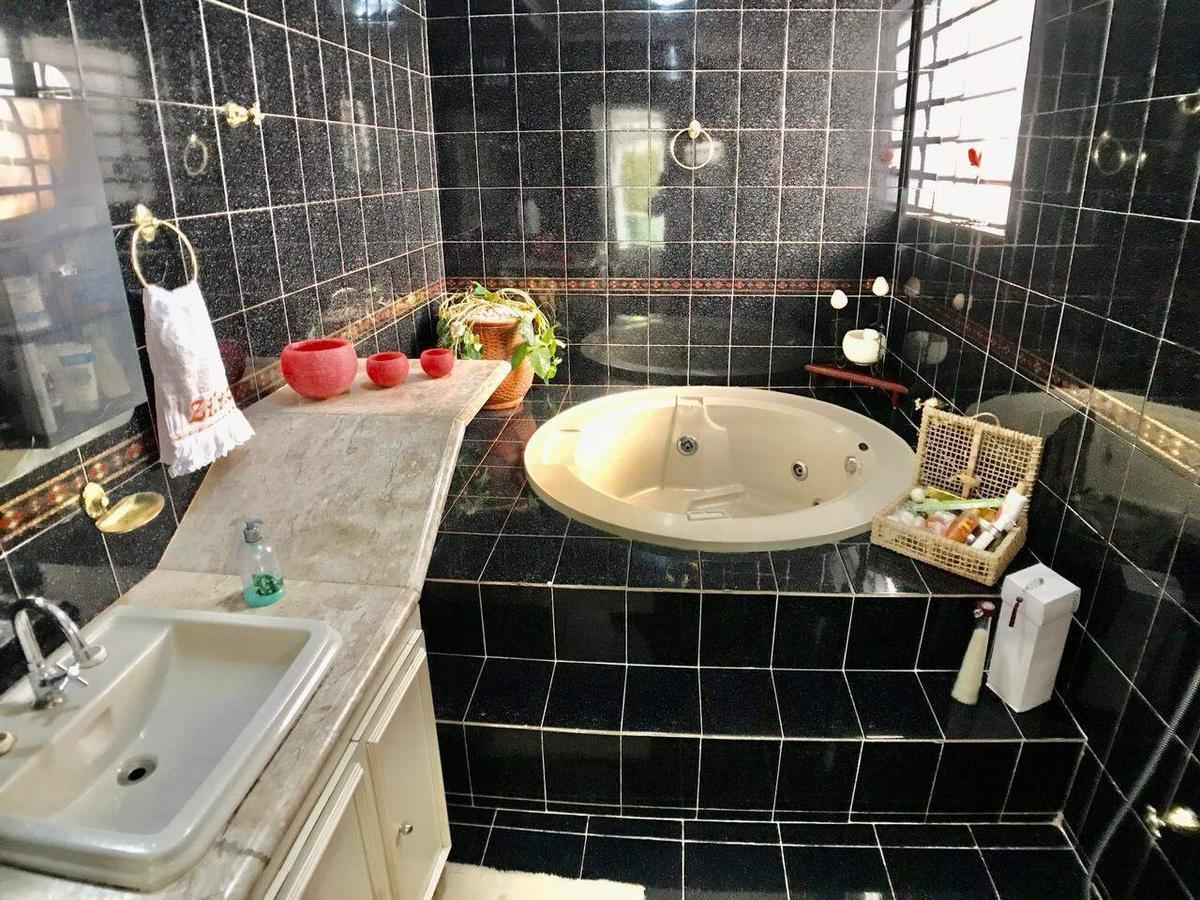 Casa, Buritis, 4 Quartos, 4 Vagas, 1 Suíte