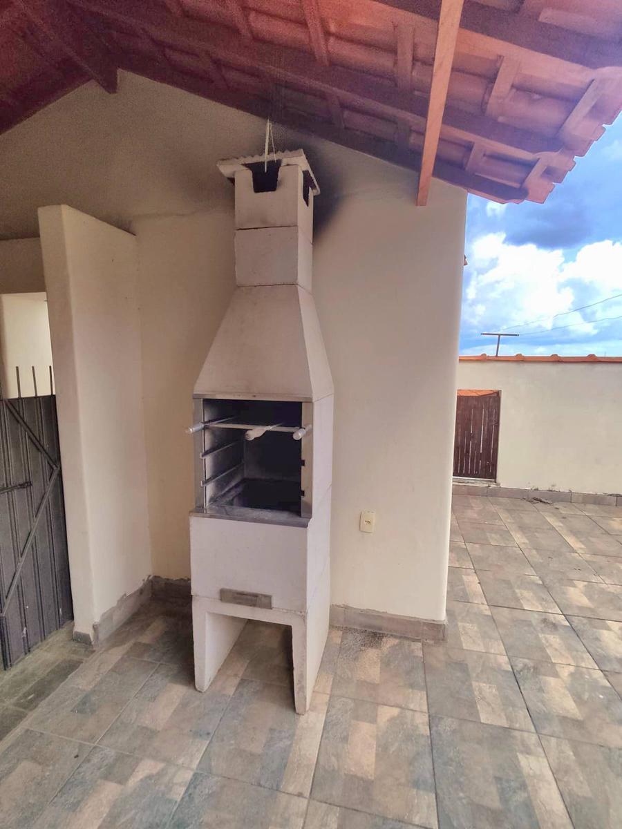 Casa, Centro, 4 Quartos, 5 Vagas, 1 Suíte