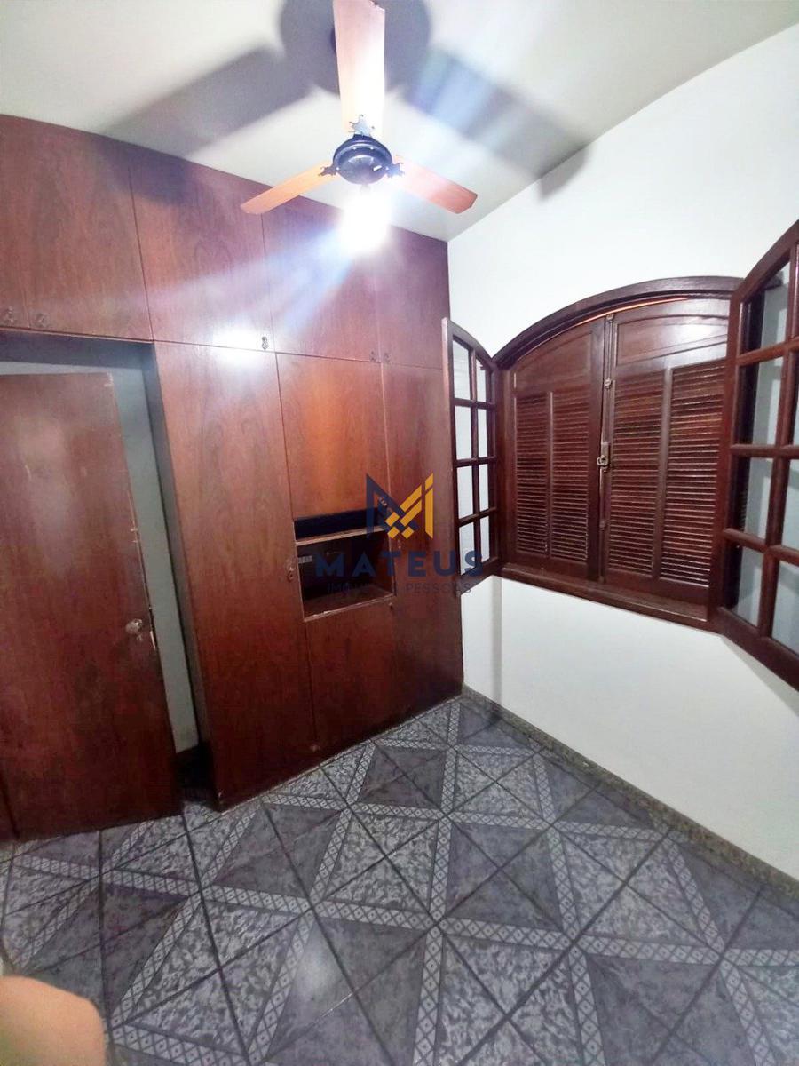 Casa, Caiçaras, 2 Quartos, 0 Vaga