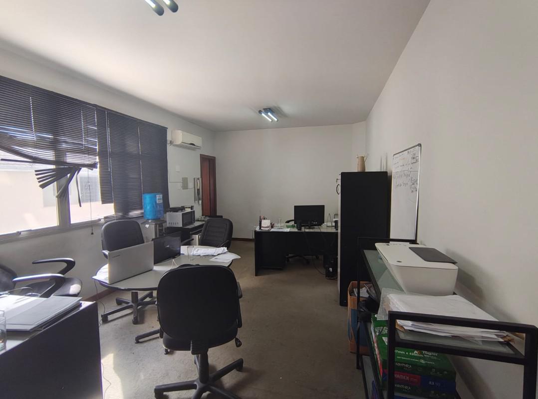 Sala, Savassi, 0 Quarto, 0 Vaga