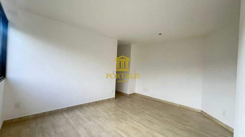 Apartamento, Serra, 2 Quartos, 2 Vagas, 1 Suíte