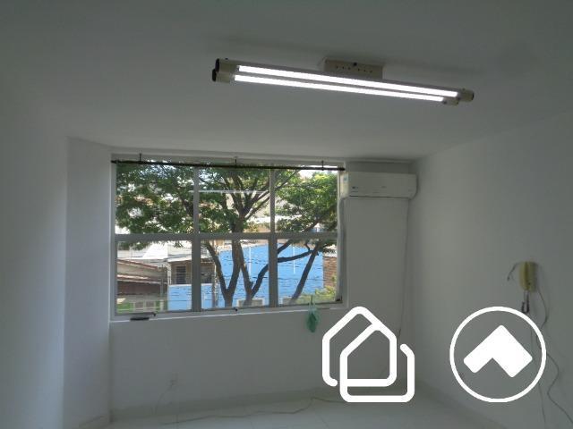 Sala, Santa Efigênia