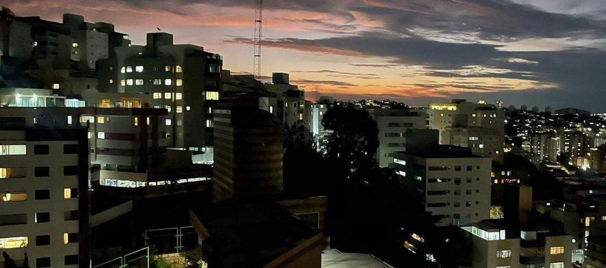 Cobertura, Buritis, 3 Quartos, 2 Vagas, 1 Suíte