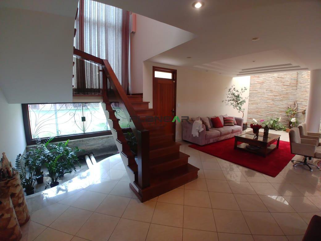 Casa, Jardim Riacho das Pedras, 4 Quartos, 15 Vagas, 3 Suítes