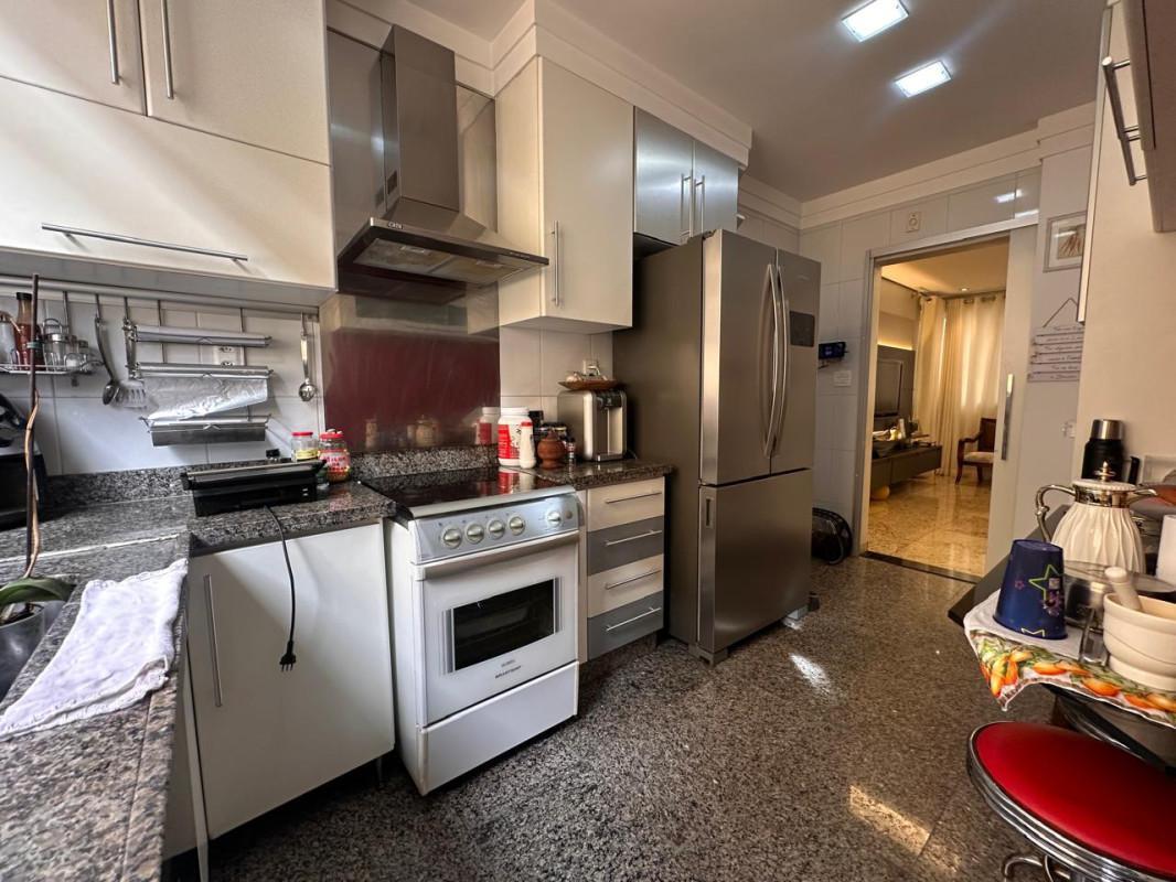 Apartamento, Castelo, 3 Quartos, 2 Vagas, 1 Suíte