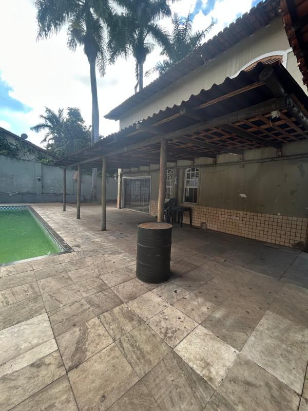 Casa, Braúnas, 4 Quartos, 5 Vagas, 2 Suítes