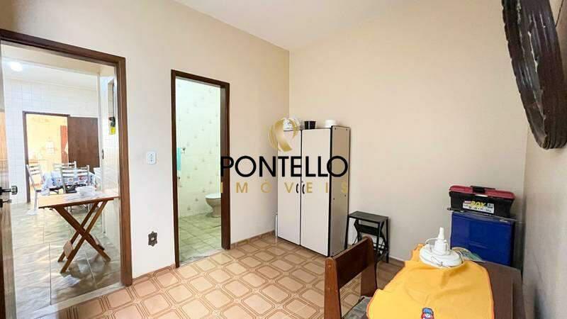 Casa, Luxemburgo, 5 Quartos, 4 Vagas, 2 Suítes