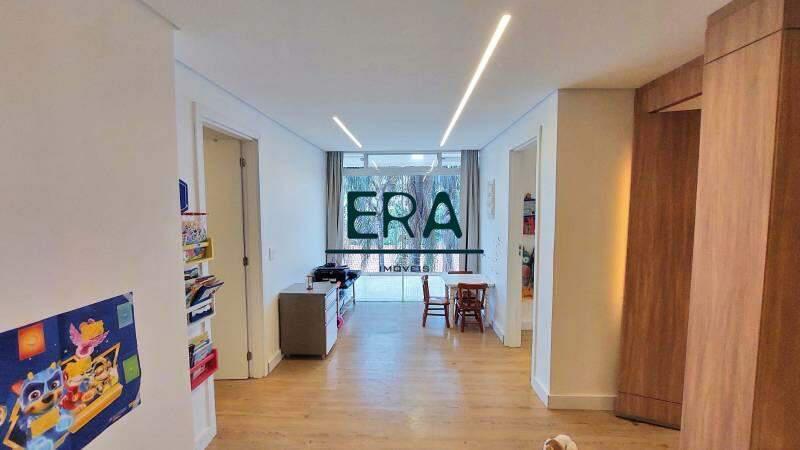 Casa, Comiteco, 5 Quartos, 3 Vagas, 4 Suítes