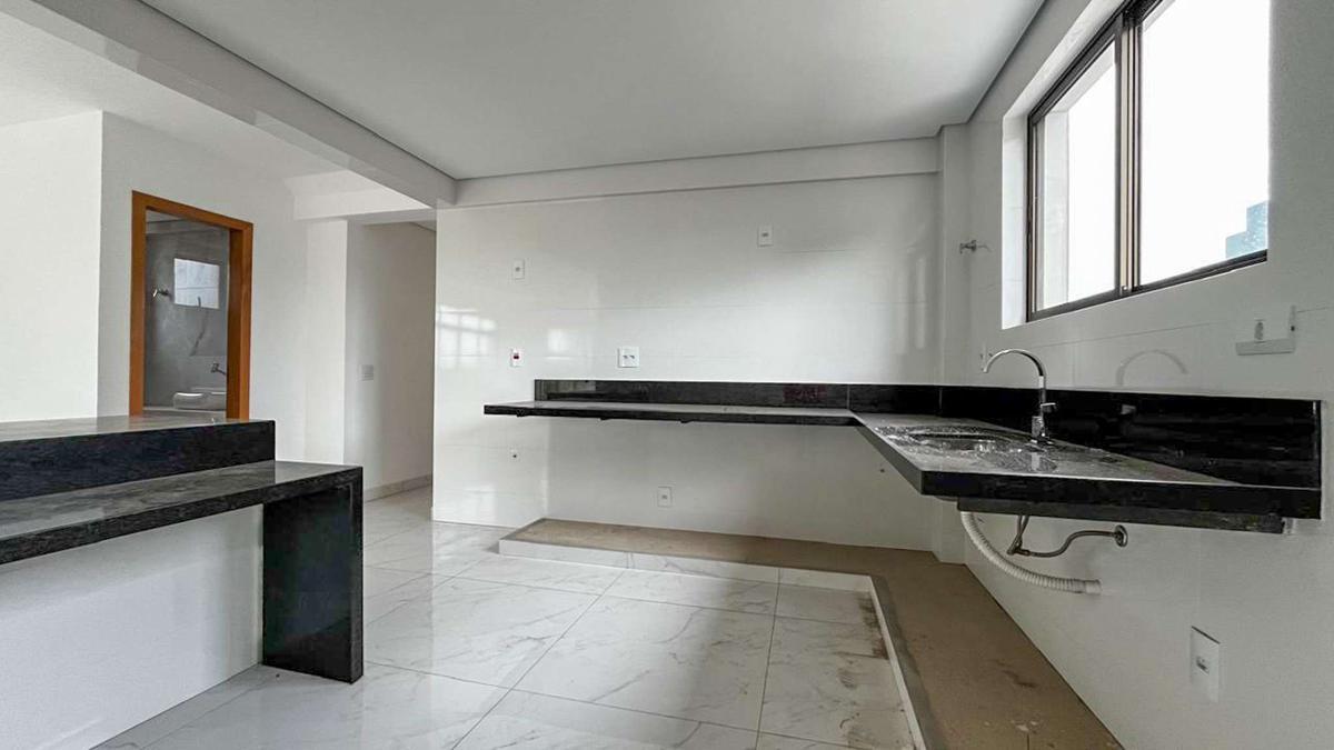 Apartamento, Indaiá, 4 Quartos, 3 Vagas, 3 Suítes