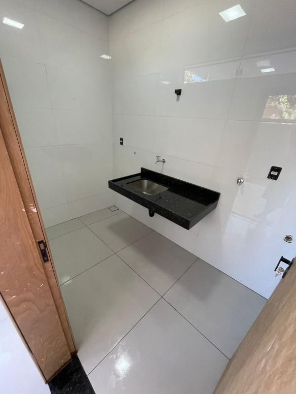 Casa, Jardim Imperial, 3 Quartos, 2 Vagas, 1 Suíte