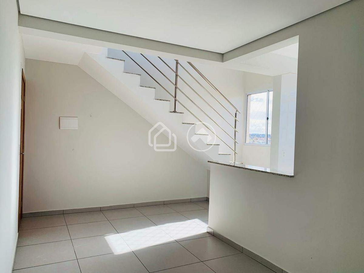 Cobertura, São Gotardo, 2 Quartos, 2 Vagas