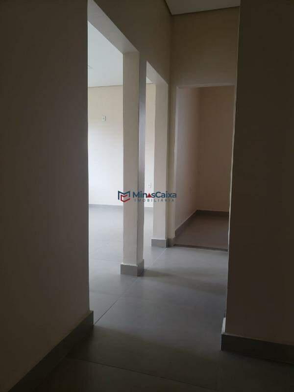 Casa, Funcionários, 1 Quarto, 6 Vagas