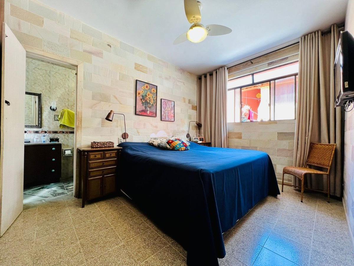 Casa, Itapoã, 4 Quartos, 3 Vagas, 1 Suíte