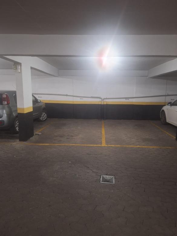 Apartamento, Funcionários, 2 Quartos, 2 Vagas