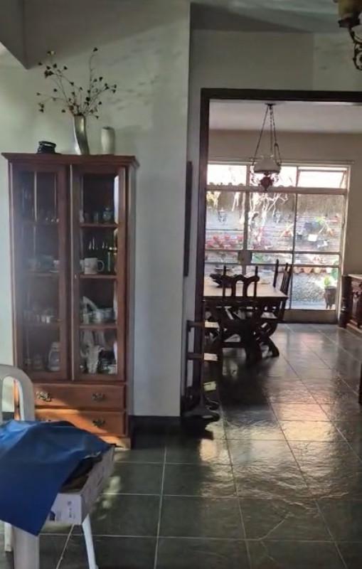 Casa, Brasiléia, 3 Quartos, 2 Vagas, 1 Suíte