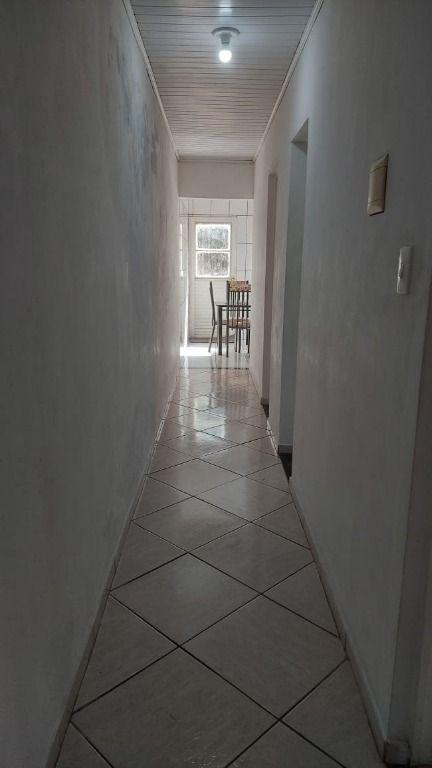 Casa, Caieira, 2 Quartos, 0 Vaga