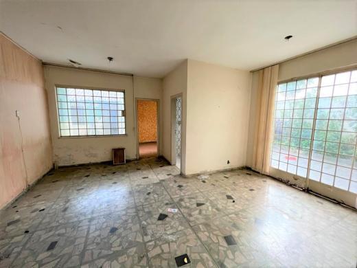 Casa Comercial, Carmo, 3 Quartos, 4 Vagas