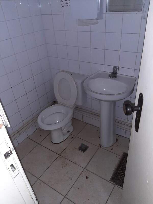 Andar, Centro, 0 Quarto, 0 Vaga