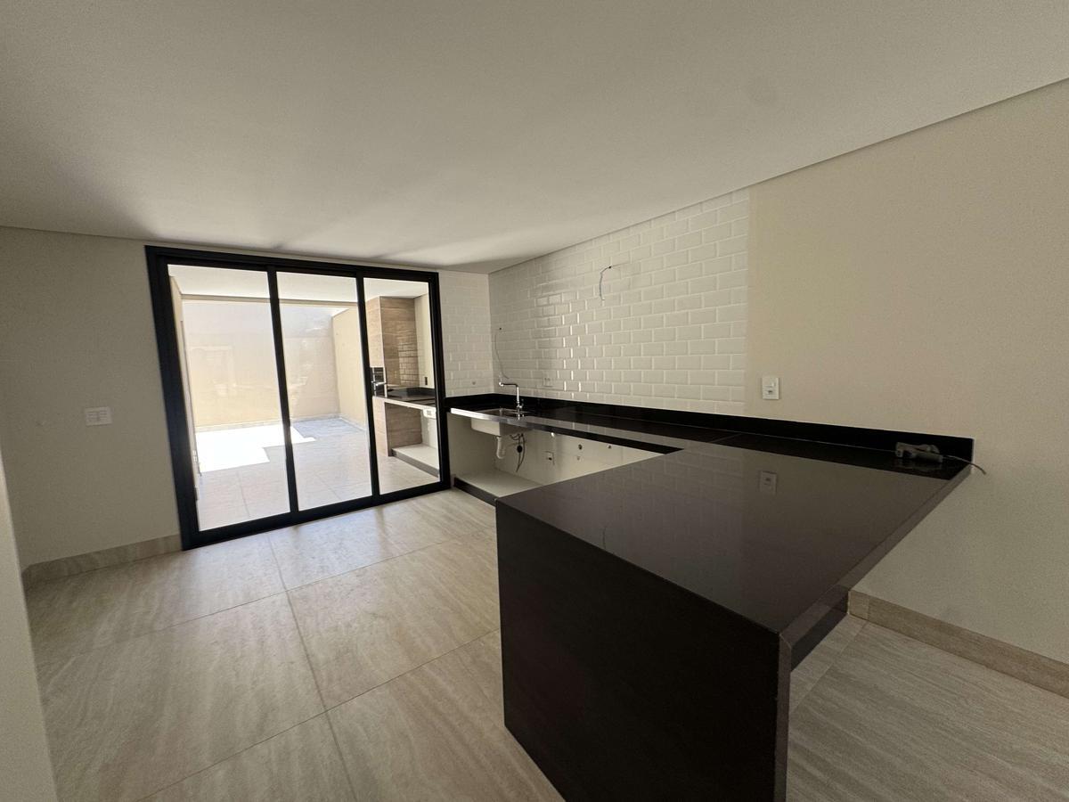 Casa, Jaraguá, 3 Quartos, 3 Vagas, 1 Suíte