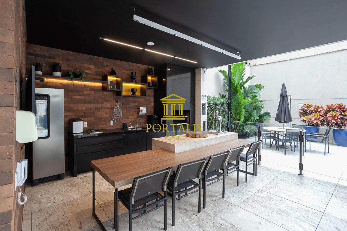 Apartamento, Funcionários, 2 Quartos, 2 Vagas, 2 Suítes