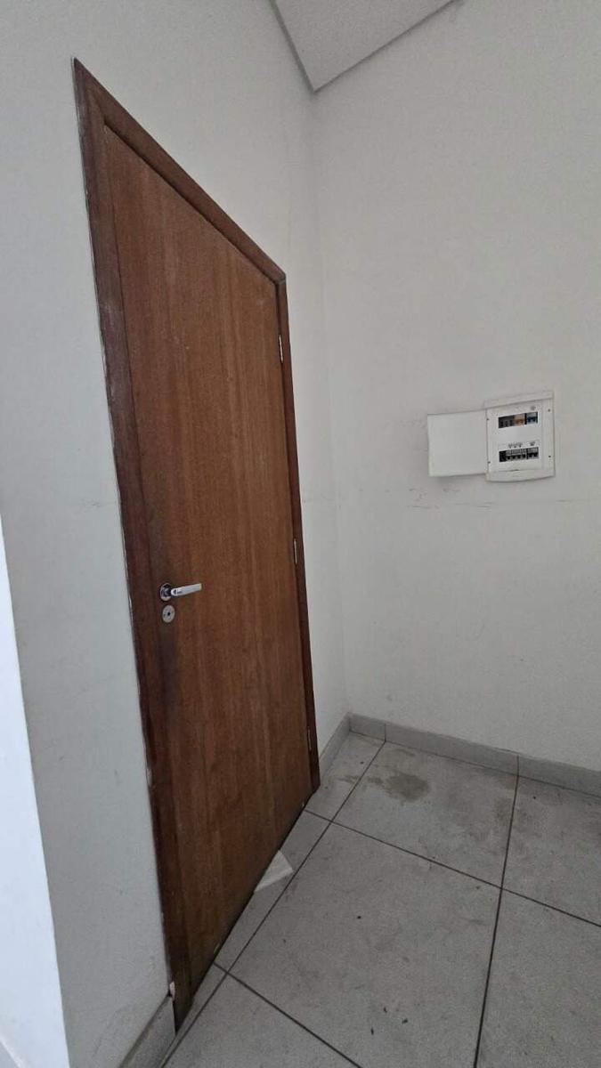 Loja, Buritis, 1 Vaga