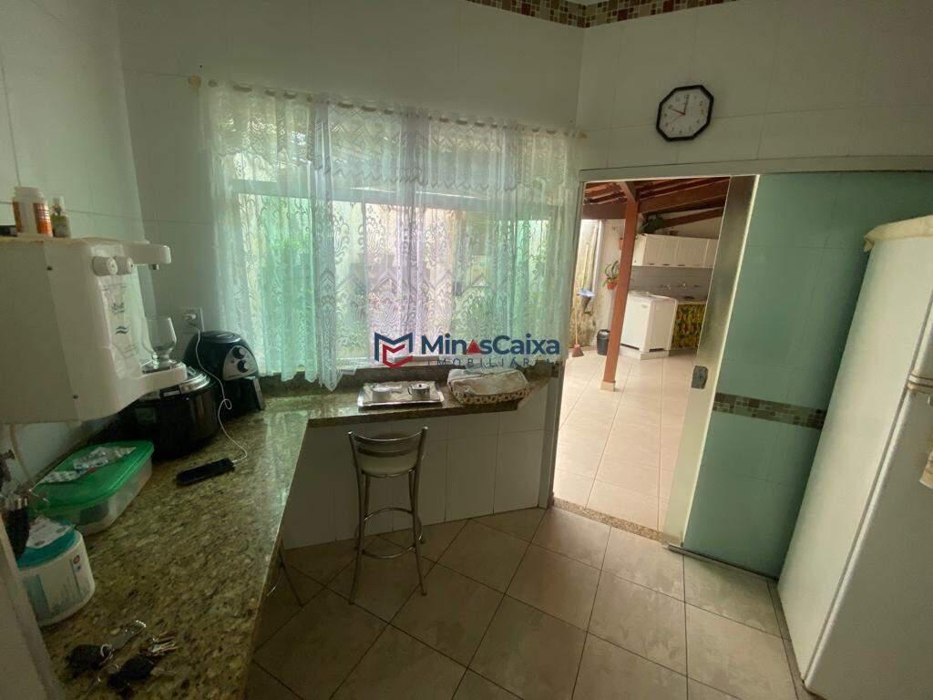 Casa, Garapa, 4 Quartos, 3 Vagas, 1 Suíte