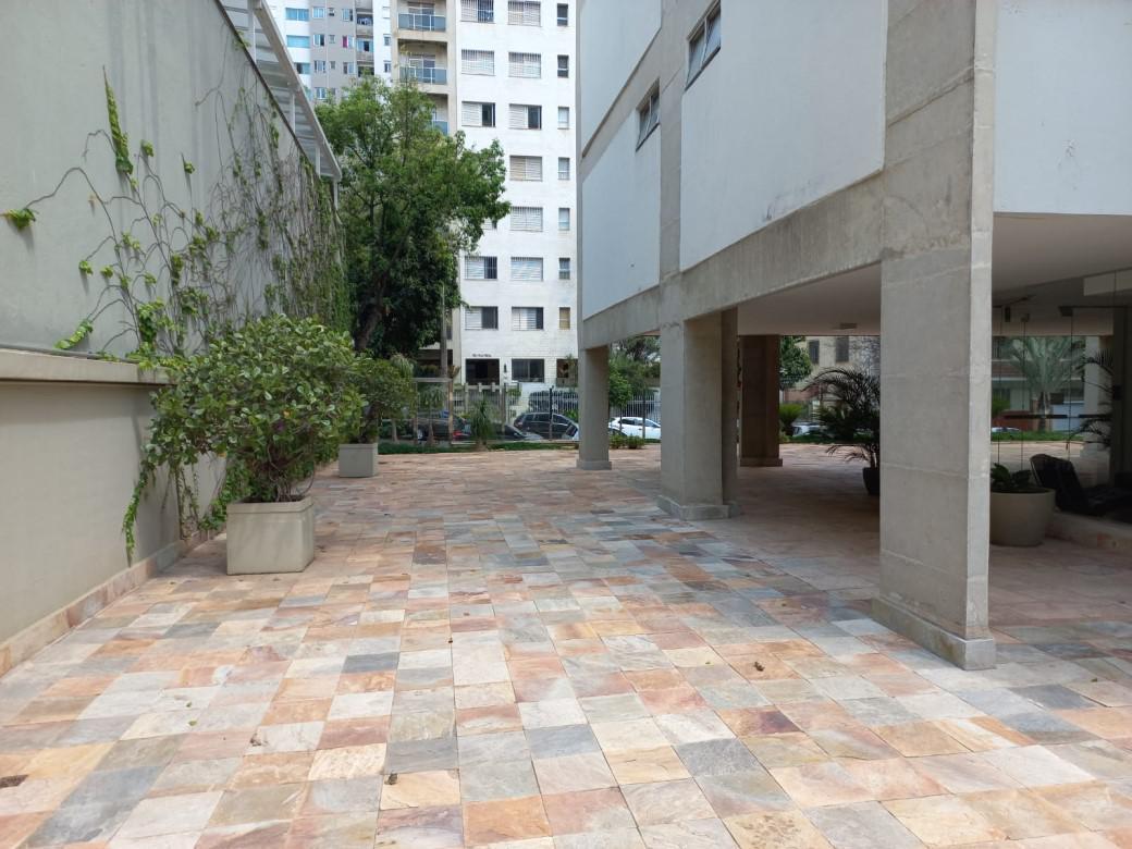 Apartamento, Funcionários, 2 Quartos, 1 Vaga, 1 Suíte