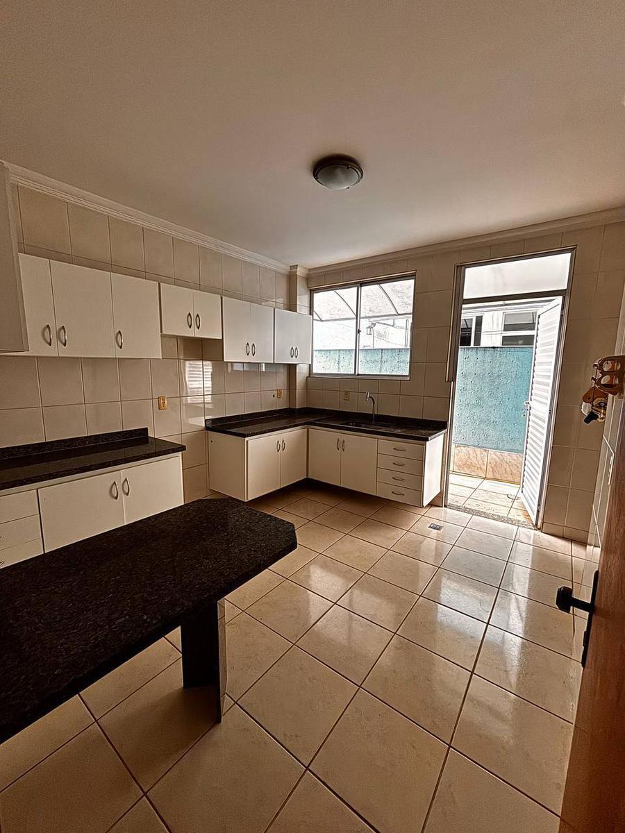 Apartamento, Funcionários, 3 Quartos, 1 Vaga, 1 Suíte