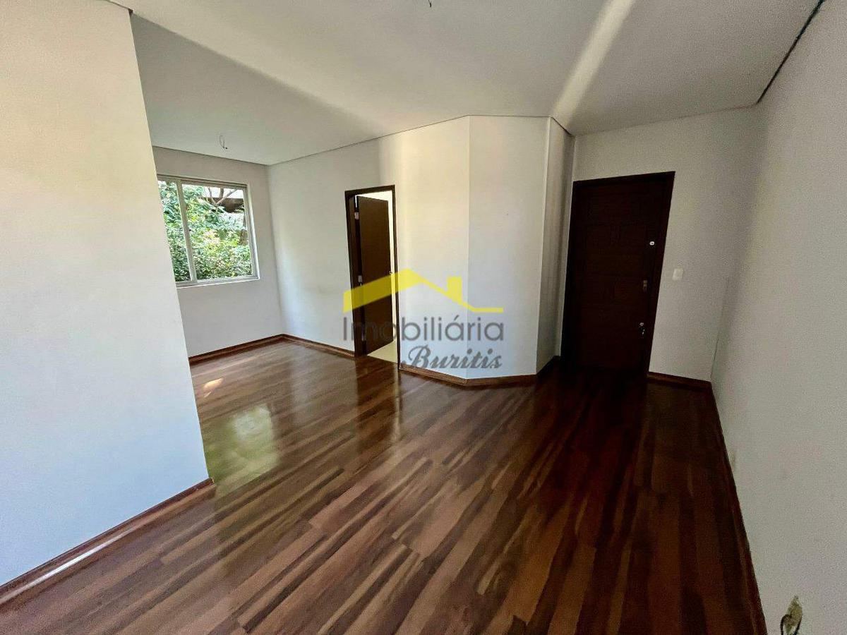 Apartamento, Estoril, 3 Quartos, 1 Vaga