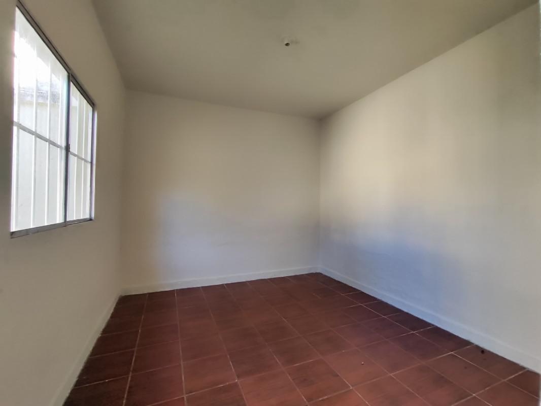Casa, Sagrada Família, 2 Quartos, 1 Vaga, 1 Suíte