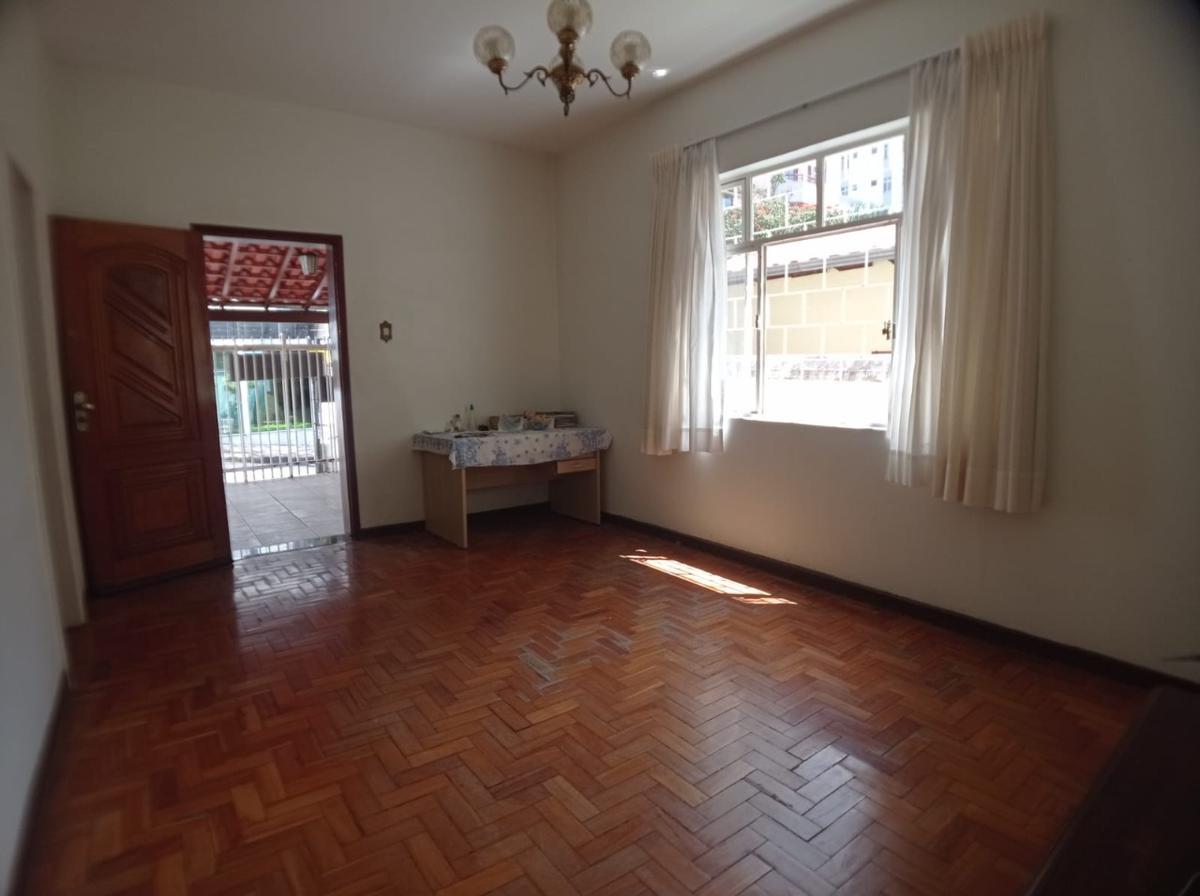 Casa, Santo Antônio, 3 Quartos, 3 Vagas, 1 Suíte