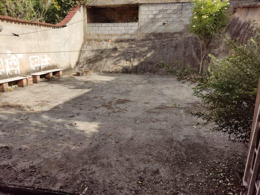 Casa, Novo Retiro, 3 Quartos, 3 Vagas, 0 Suíte