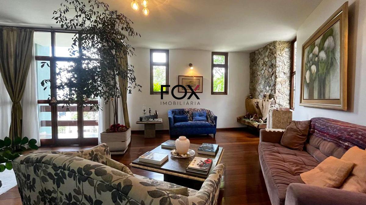 Casa, São Lucas, 4 Quartos, 5 Vagas, 3 Suítes