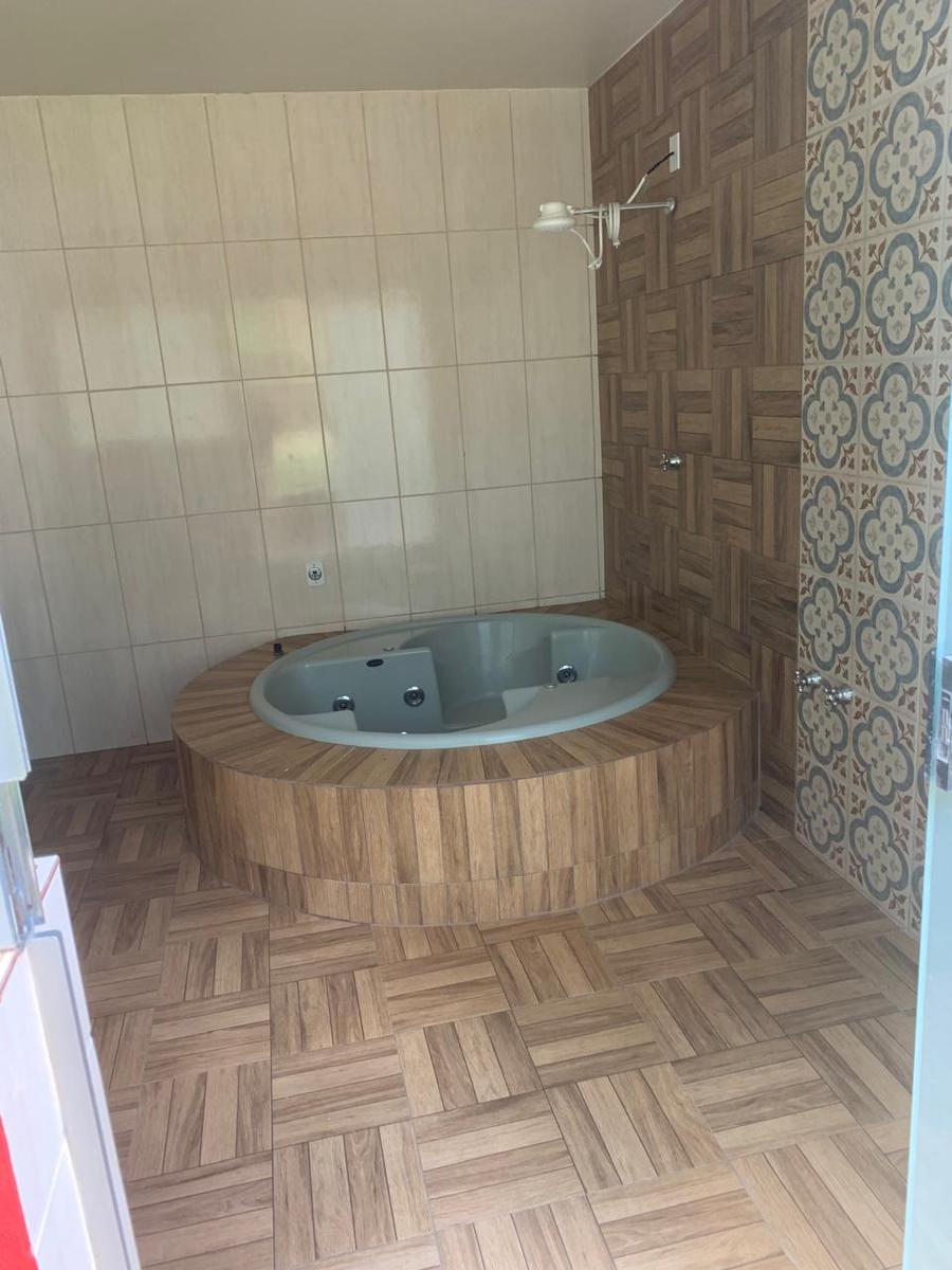 Fazenda, Ravena, 4 Quartos, 10 Vagas, 1 Suíte