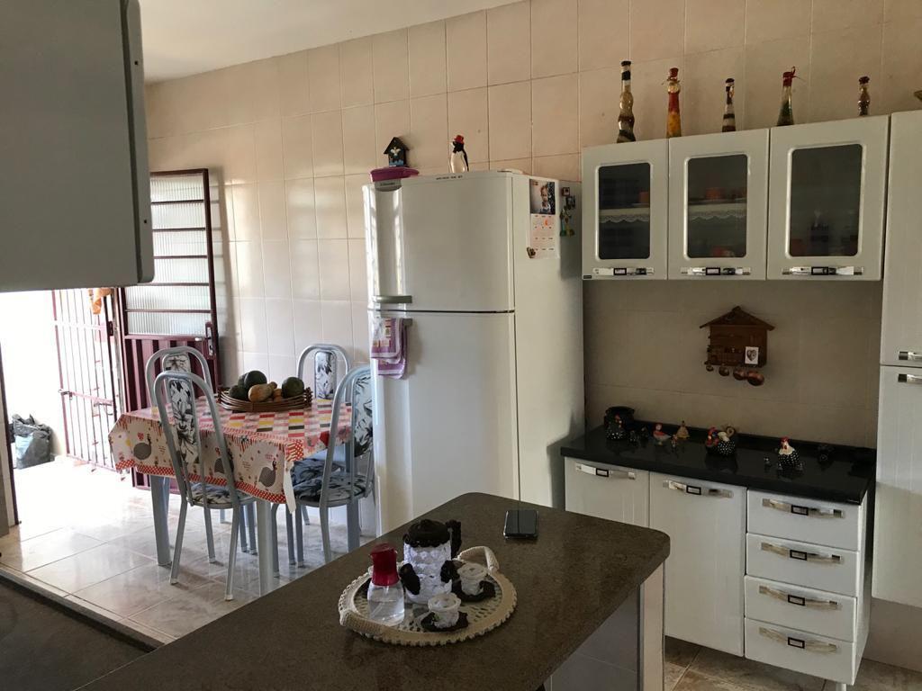 Casa, Vila Pinto, 4 Quartos, 2 Vagas