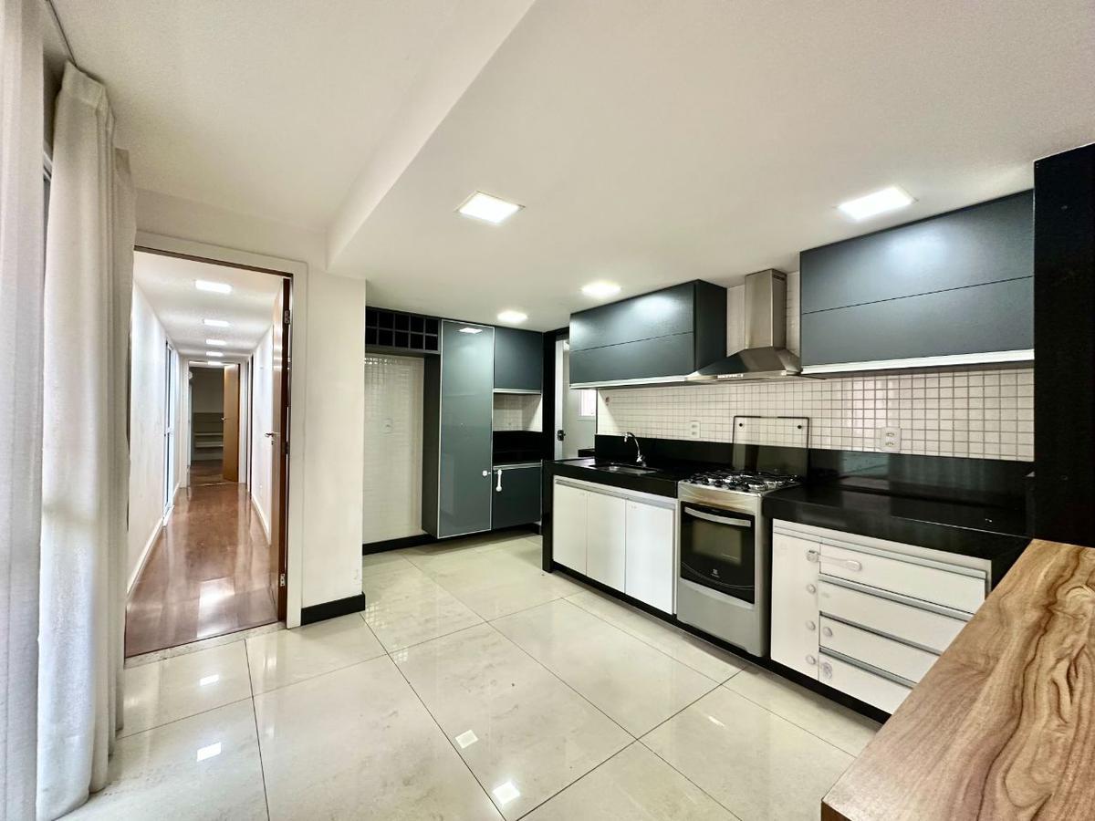 Apartamento, Funcionários, 3 Quartos, 2 Vagas, 1 Suíte