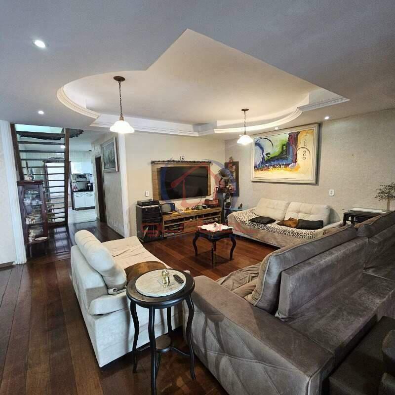 Casa, Céu Azul, 5 Quartos, 5 Vagas, 3 Suítes