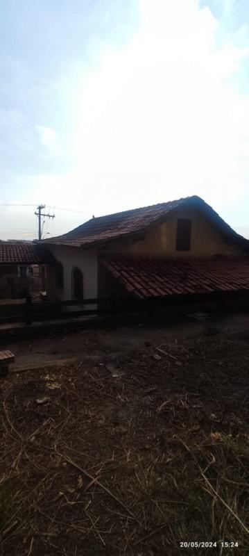 Casa, Tirol, 3 Quartos, 4 Vagas, 1 Suíte