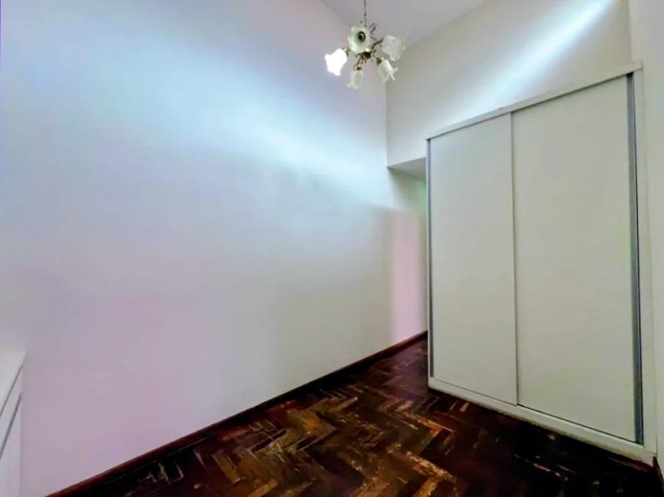 Casa, Castelo, 3 Quartos, 2 Vagas, 1 Suíte