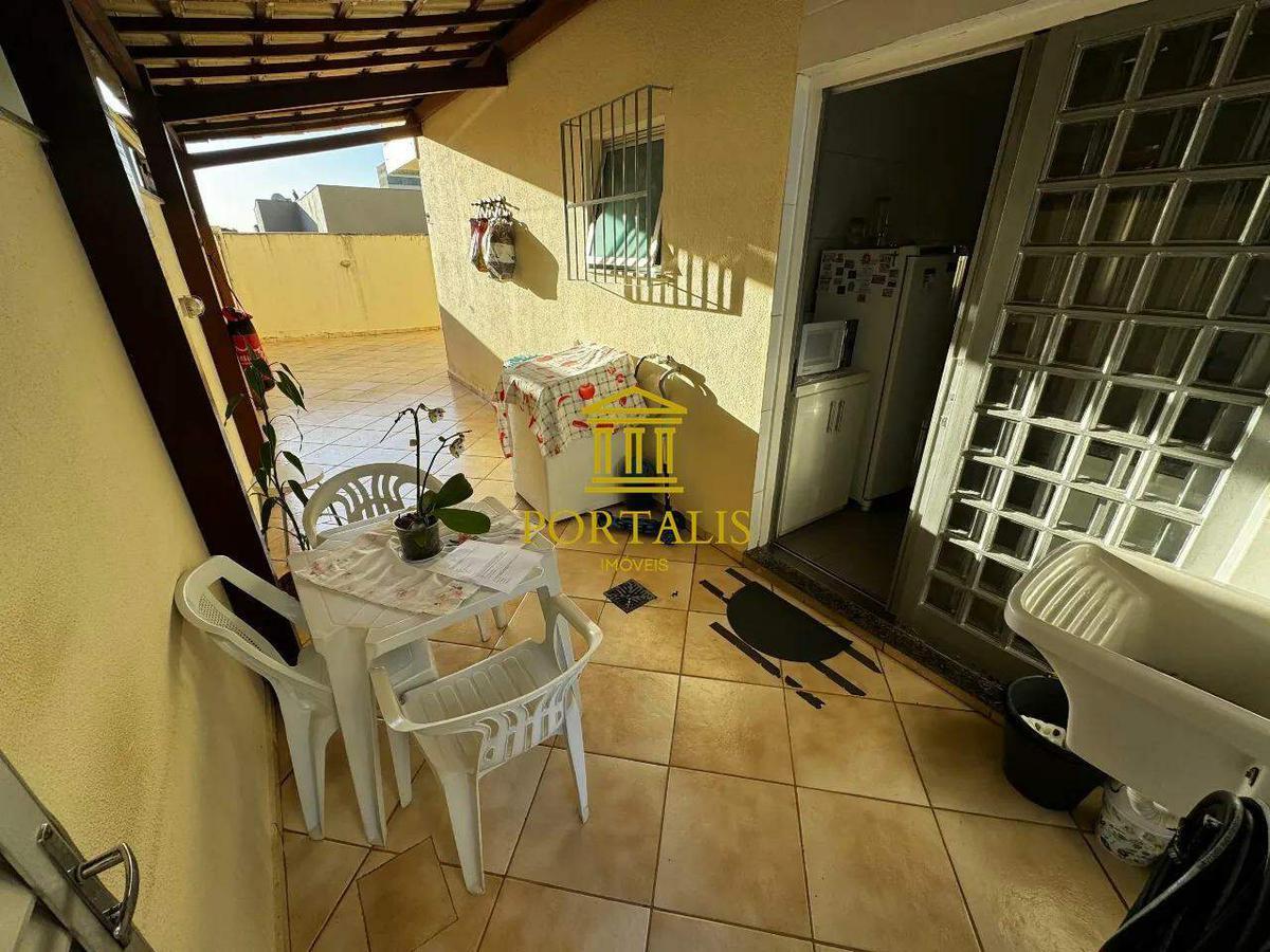 Apartamento, Palmares, 2 Quartos, 2 Vagas, 1 Suíte