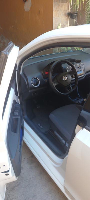 Volkswagen Up! Take 1.0 Total Flex 12v 5p