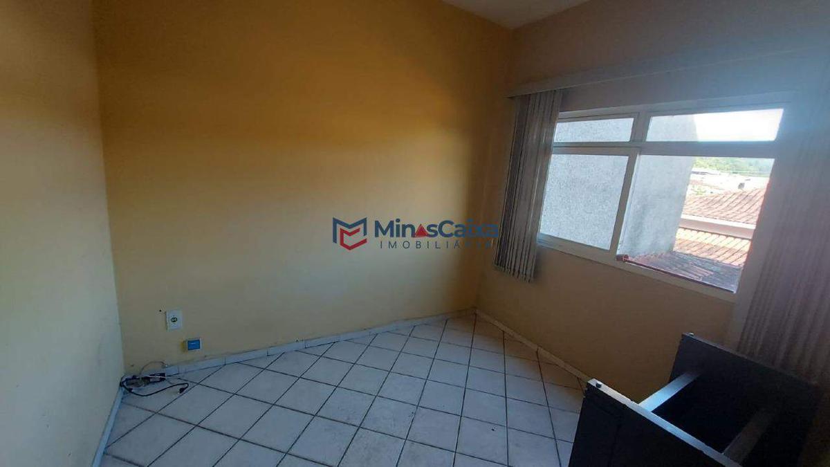 Casa, Olaria, 6 Quartos, 3 Vagas, 2 Suítes