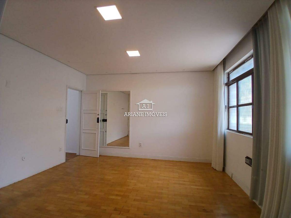 Casa, Serra, 3 Quartos, 2 Vagas, 1 Suíte