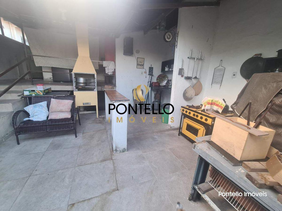 Casa, Cachoeirinha, 4 Quartos, 1 Vaga, 1 Suíte